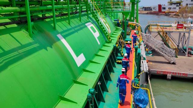 Proyek Terminal Tug dan Pengadaan Barang Gedung Kertha Sabha 26 November 2022 !